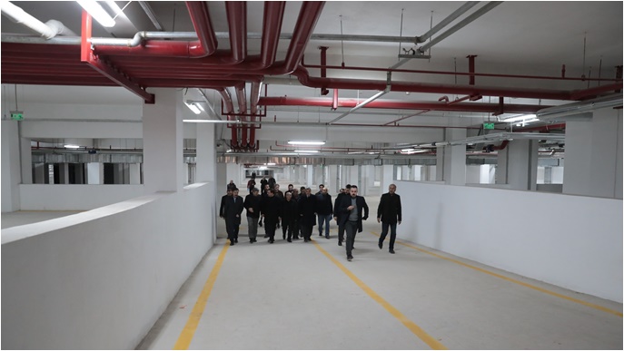 Başkan Beyazgül, Yapımı Tamamlanan Ticaret Merkezini İnceledi-(VİDEOLU)