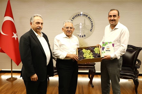 Başkan Büyükkılıç’a 