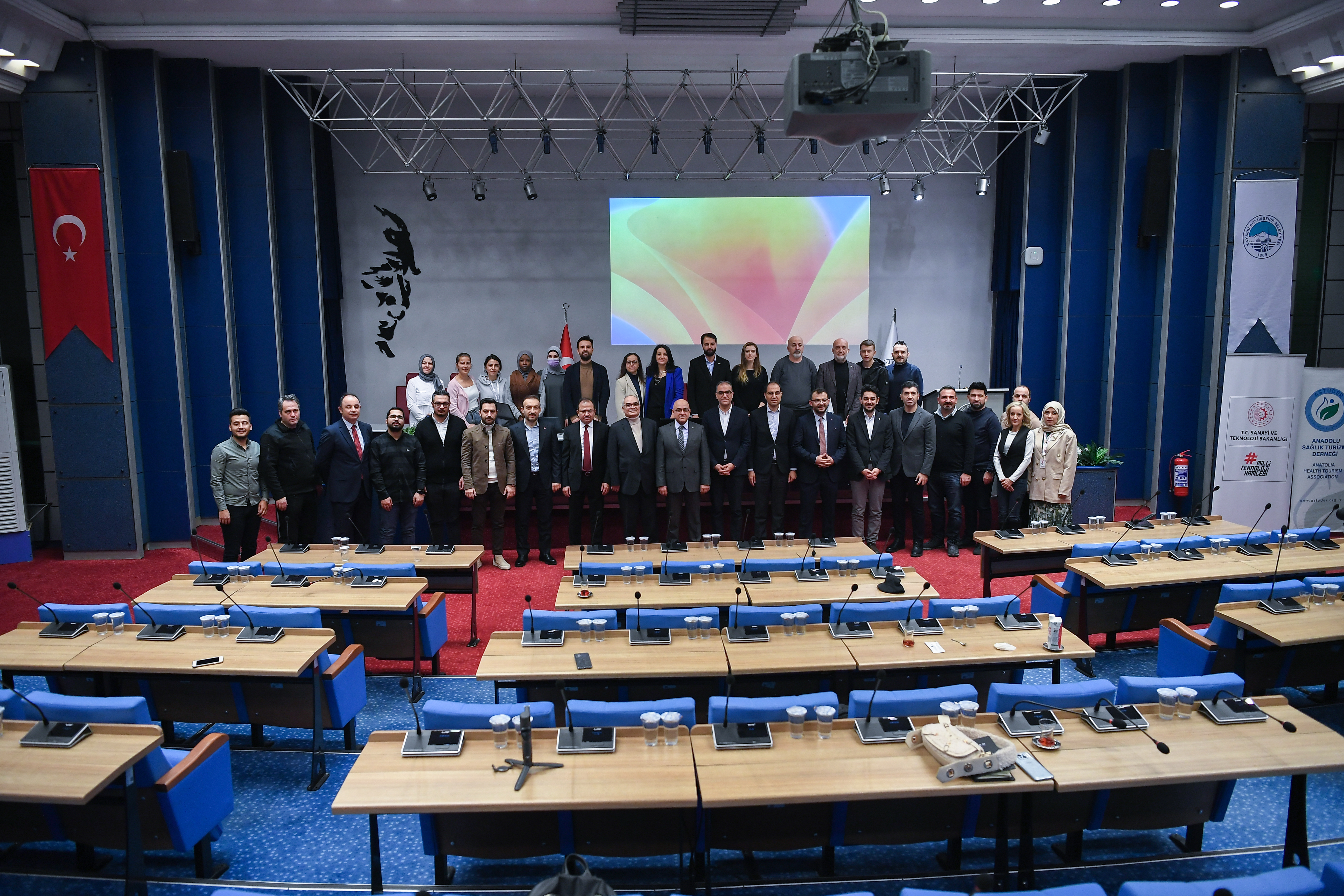 Başkan Büyükkılıç, Anadolu Sağlık Turizmi Çalıştayı'na katıldı