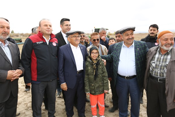 Başkan Büyükkılıç: “Birikimimizle, ekibimizle durmak yok, koşmaya devam