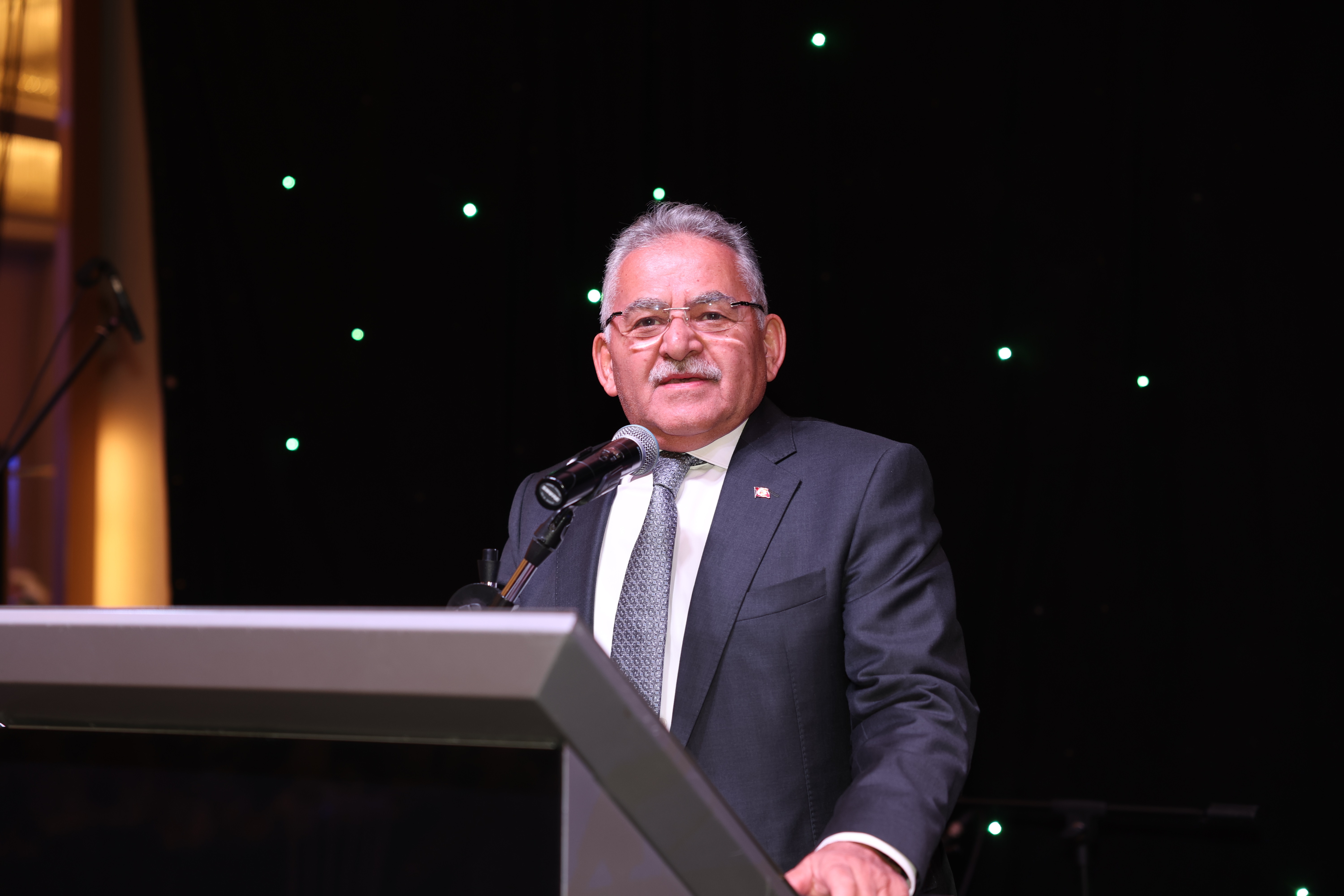 Başkan Büyükkılıç, Kayserigaz'ın 20'nci yaşını kutladı