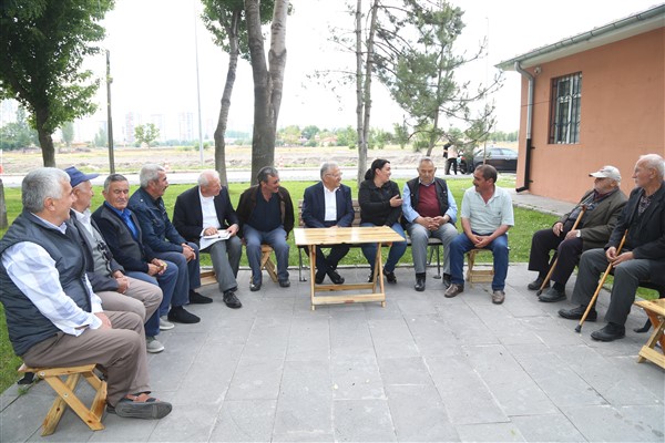 Başkan Büyükkılıç, mahalle ziyaretlerine devam ediyor