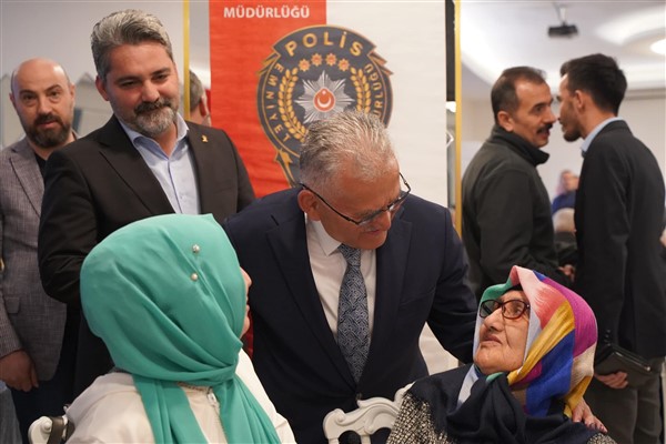 Başkan Büyükkılıç, şehit aileleri ve gazilerle iftarda bir araya geldi