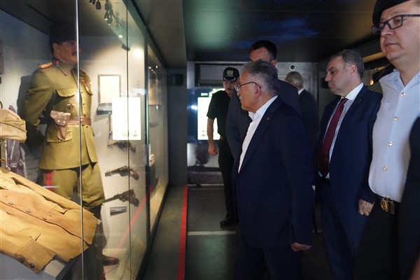 Başkan Büyükkılıç’tan Çanakkale Savaşları Mobil Müze Tırı’na davet