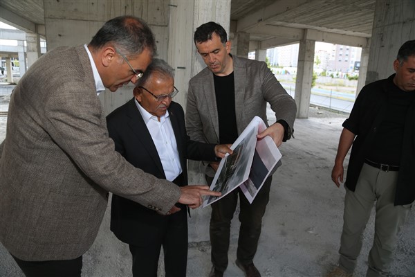 Başkan Büyükkılıç’tan İldem ve Talas Sosyal Yaşam Merkezi projelerine inceleme