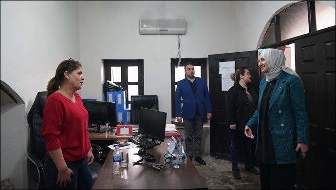 Başkan Çakmak birimleri gezerek çalışanlarla bayramlaştı