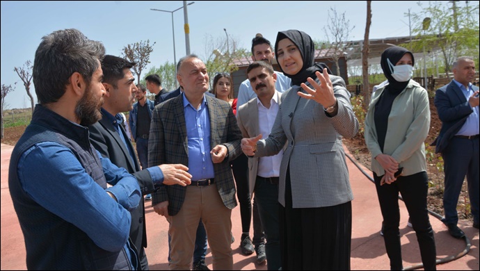 Başkan Çakmak, Kent Ormanı alanında incelemelerde bulundu
