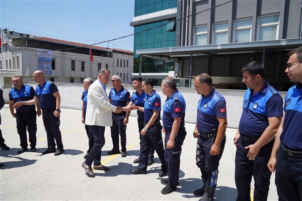 Başkan Çalık’tan bayram öncesi ziyaretler