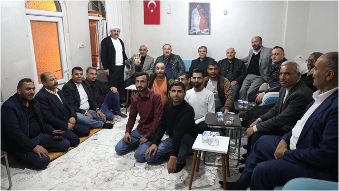 BAŞKAN EKİNCİ’DEN HANE ZİYARETLERİ