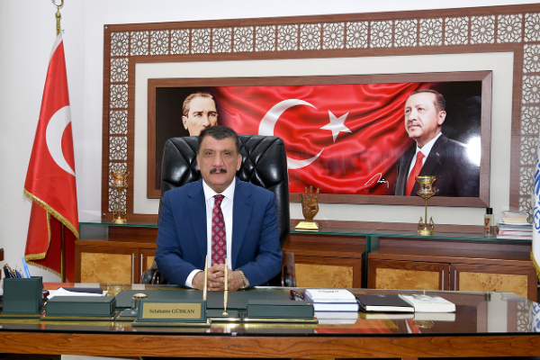 Başkan Gürkan'dan Miraç Kandili mesajı