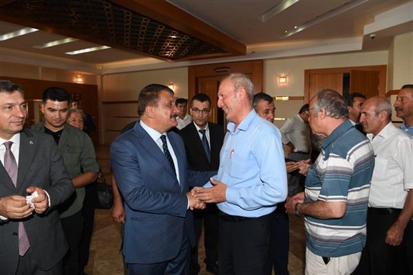 Başkan Gürkan, muhtarlarla bir araya geldi