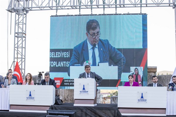 Başkan Tugay’dan ücretsiz aktarmayı reddeden UKOME kararına tepki