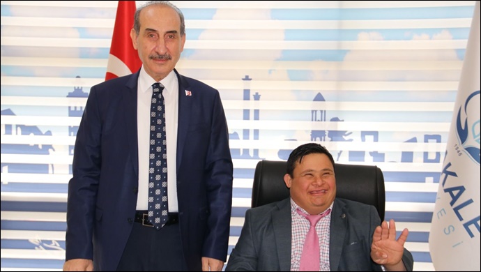 Başkan Yalçınkaya Koltuğunu Yusuf'a Devretti-(VİDEO)