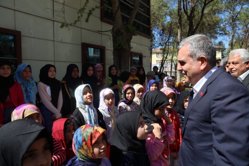 Beyazgül 'den Birecik ve Suruç ilçelerine ziyaret-(VİDEO)