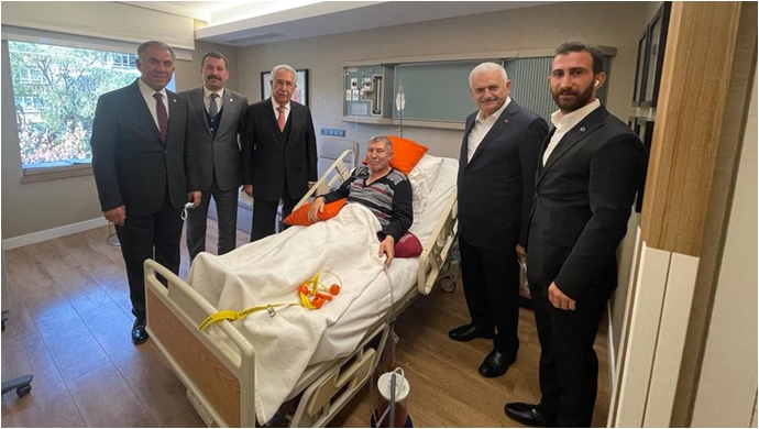 Binali Yıldırım'dan Kanaat Önderi Sait Badıllı'ya Geçmiş Olsun Ziyareti 