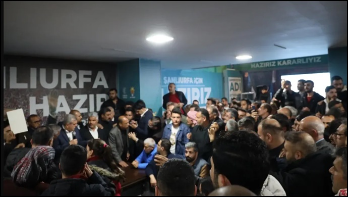 Bini İz aşiretinden Başkan Beyazgül'e tam destek-(VİDEO)