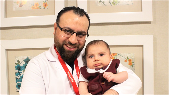 Böbrek Hastası İki Aylık Bebek Ameliyatla Sağlığına Kavuştu