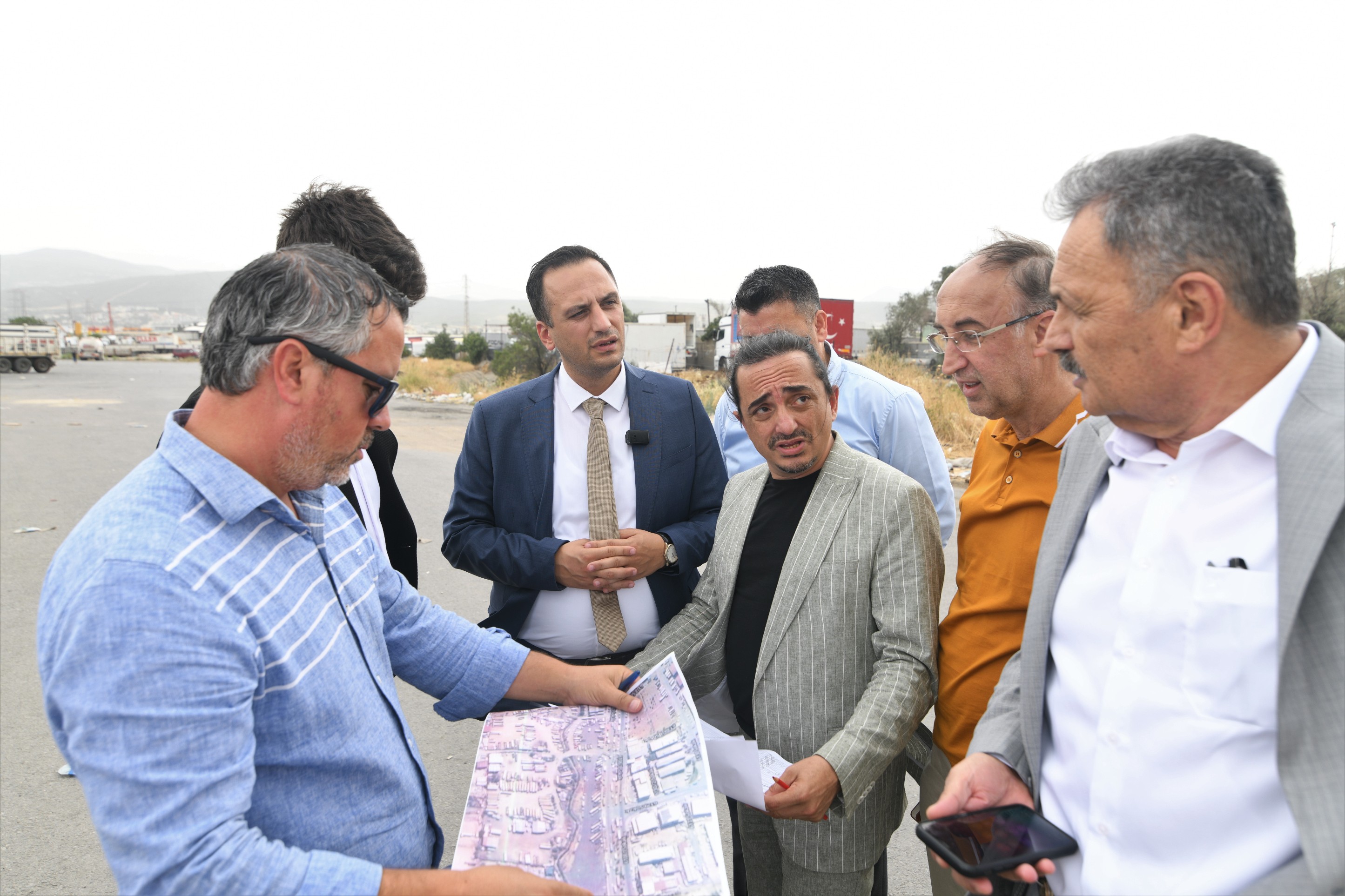 Bornova Belediyesinden TIR Garajı ve Moto Kurye Parkı 