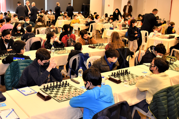 Bornova’da satranç heyecanı