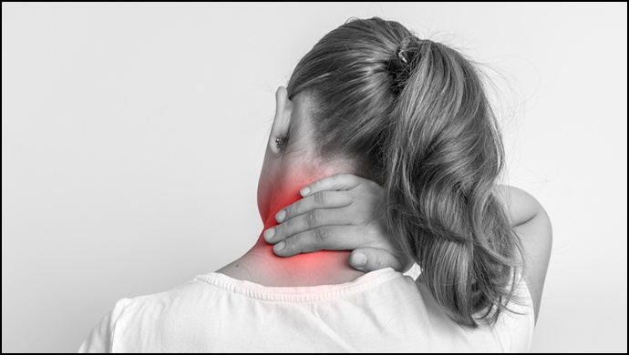 Boyun Ağrılarının 9 Nedeni 