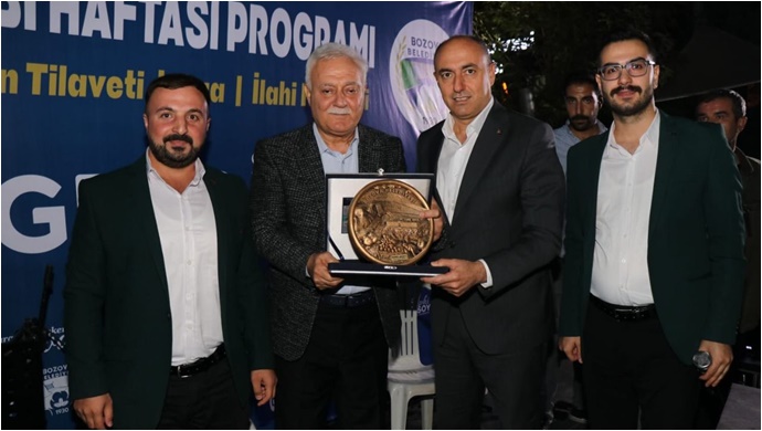 Bozova Belediyesinden Mevlid-i Nebi Programına Büyük İlgi