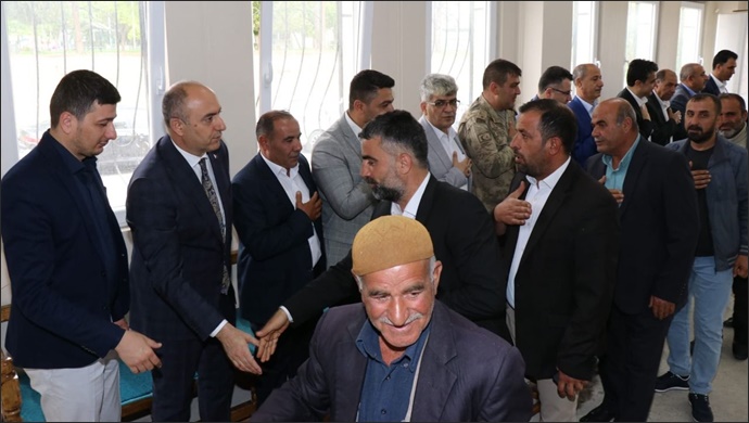 Bozova'da Bayramlaşmada birlik oldu