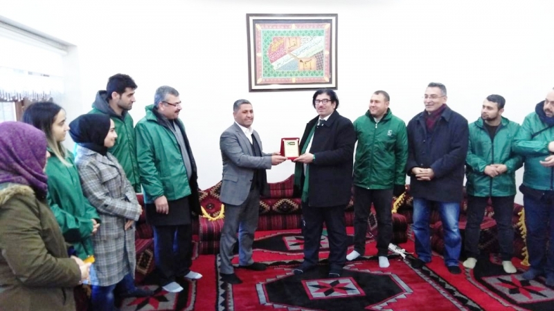 Bu Köyde Sigara İçenlere Kız Vermiyorlar