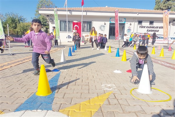 “Bu Okulda Şenlik Var Projesi” bir yılda 52 bin öğrenciye ulaştı