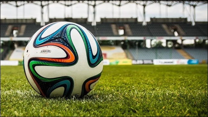 Burak Yılmaz, A Milli Takım kampından ayrıldı 