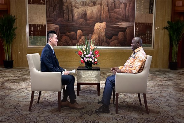 Burundi Cumhurbaşkanı Ndayishimiye: 