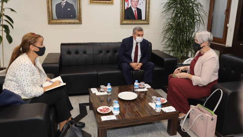 Büyükelçi Sonya Mcguiness'ten Beyazgül'e ziyaret