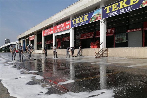 Büyükşehir Hal Kompleksi’nde kapsamlı temizlik