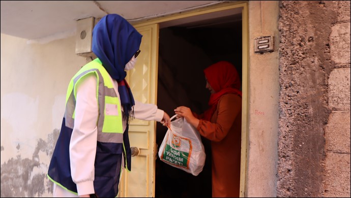 Büyükşehir Hasadı Yapılan İsotları Ailelere Dağıttı-(VİDEO)