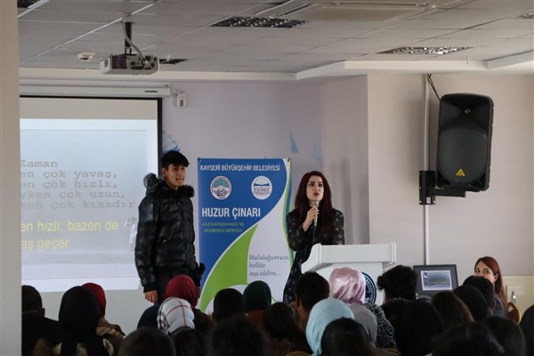 Büyükşehir KAYMEK’ten hayata dokunan seminerler