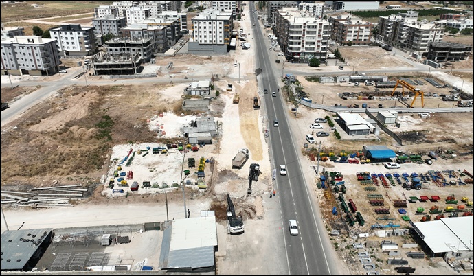 Büyükşehir Konuklu’da Asfalt Öncesi Hazırlıklarını Tamamlıyor