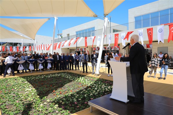 Büyükşehir, Menteşe Down Cafe’yi hizmete açtı 