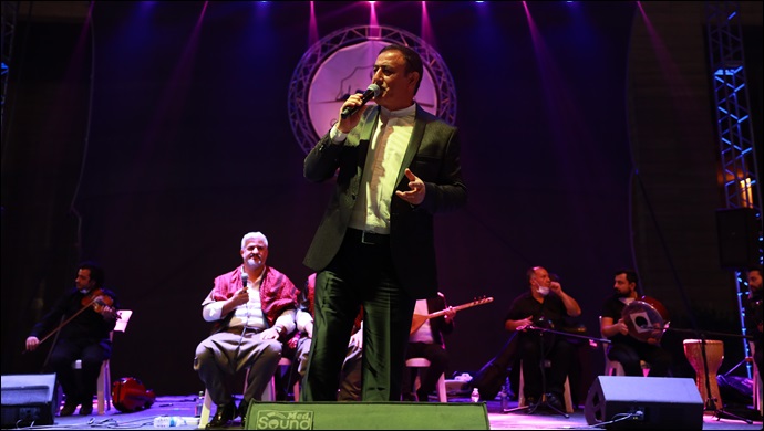 Büyükşehir Sanatçı Tuncer'i Hemşehrileriyle Buluşturdu-(VİDEO)