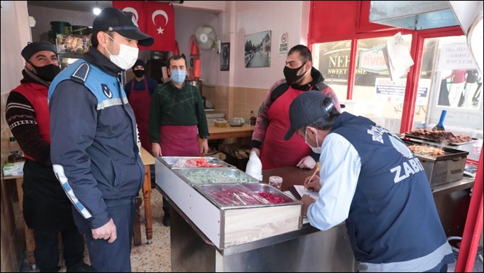 Büyükşehir Zabıtadan Fiyat Tarifesi Asmayanlara Taviz Yok