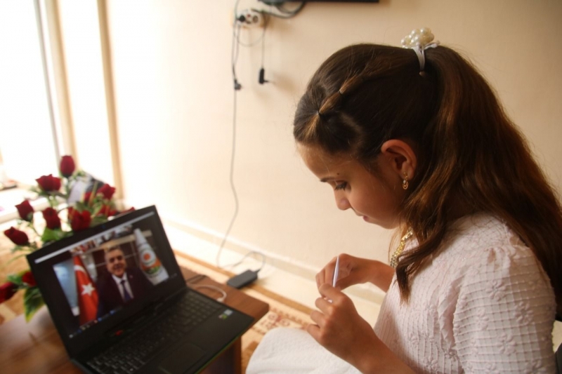 Büyükşehir’de başkan değişti!-(VİDEO)