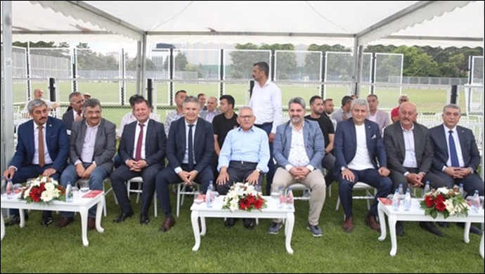 Büyükşehirden amatör spor kulüplerine 350 bin TL’lik destek