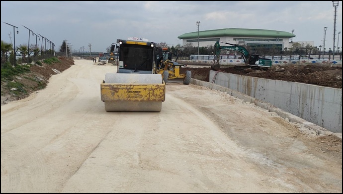 Büyükşehir'den asfalt öncesi zemin sağlamlaştırma çalışmaları