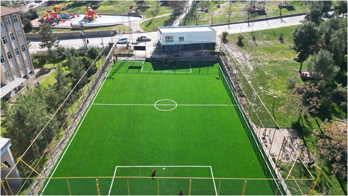 Büyükşehir’den Gençlere Bir Halı Saha Daha-(VİDEO)