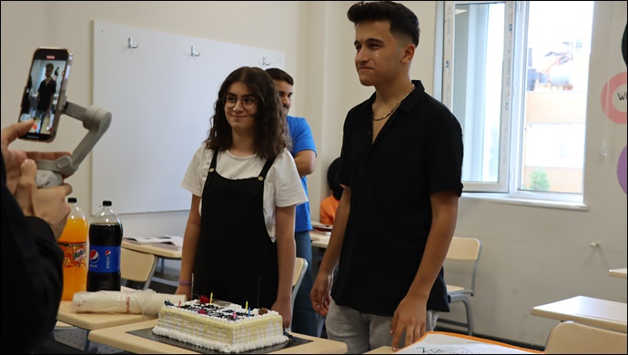 Büyükşehir’den Gençlere Anlamlı Sürpriz-(VİDEO)