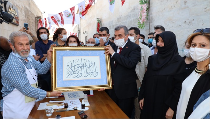 Büyükşehir’in Sanat Sokağı Yeni Normale Uygun Açıldı-(VİDEO)