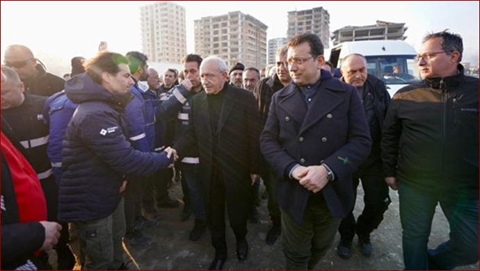 Büyükşehirler Hatay için tek yürek oldu