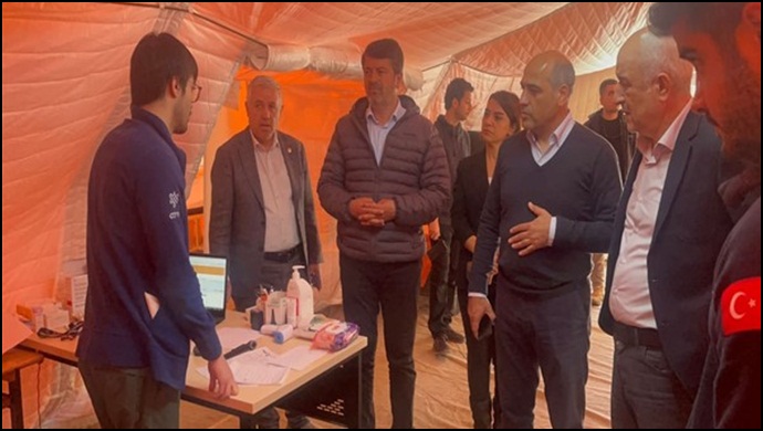 CHP Deprem Sağlık Komisyonu üyeleri Adıyaman’a gitti