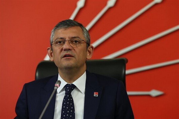 CHP Genel Başkanı Özel'den, oyuncu Ahmet Uğurlu için taziye mesajı