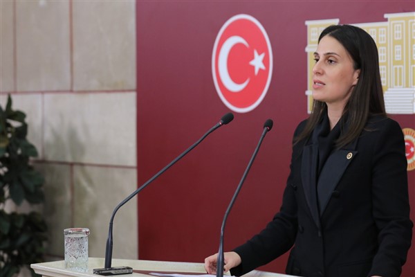 CHP’li Özcan, “Muğla’nın yüzde 68 olan orman varlığı 2 yıl içinde yüzde 60’a düştü”