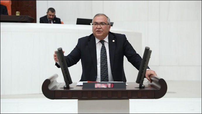 CHP'li Bülbül işçi yine açlığa terk edildi