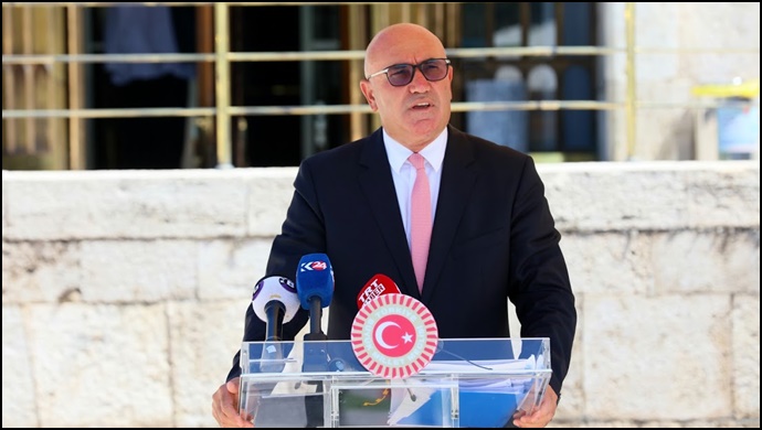 CHP’li Tanal’ın 23 Nisan Mesajı